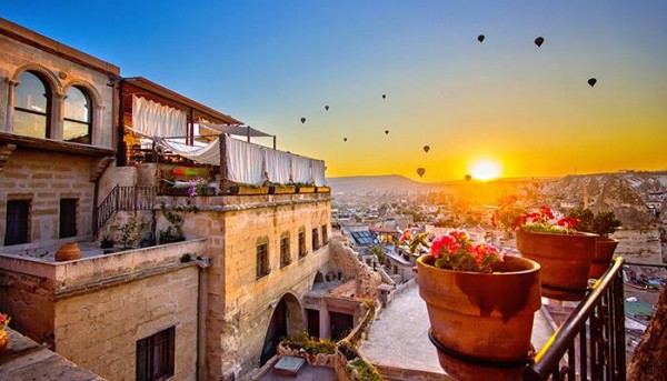 Kapadokya-Peri Bacaları Yeraltı Şehri Turu | Meloni Tur