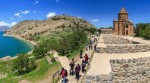 Akdamar Adası Gezisi: Van’ın Akdamar Adası ve Kilisesini Keşfediyoruz