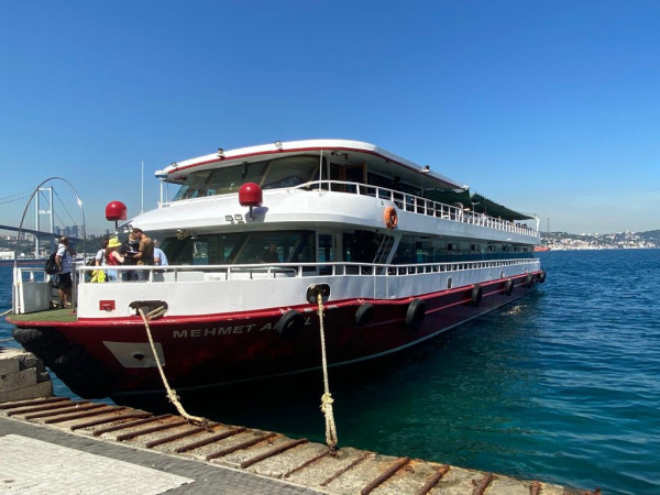 Boğazda Tekne Turu Eşliğinde İftar | Meloni Tur